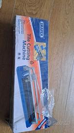 Tagliapiastrelle - Tile Cutter machine