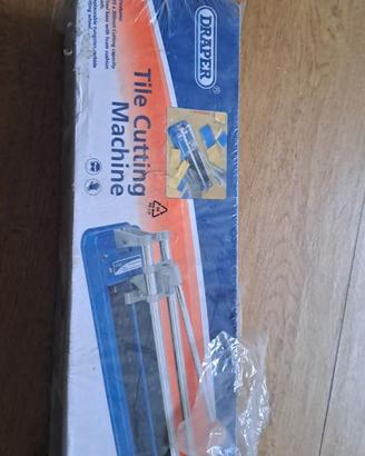 Tagliapiastrelle - Tile Cutter machine