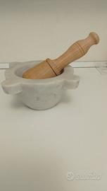 Mortaio in marmo Carrara con pestello in faggio