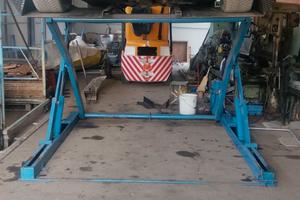 Ponte sollevatore auto
