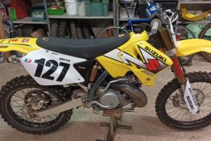 Suzuki RM 250 k08