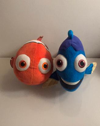 Peluche Nemo e Dory. Disney Pixar