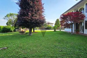 FOSSO' - PRESTIGIOSA VILLA SINGOLA