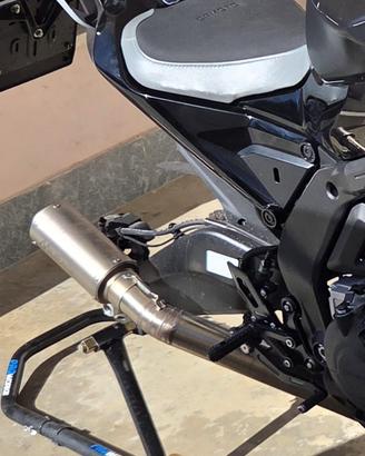 Scarico cfmoto 675 sr r