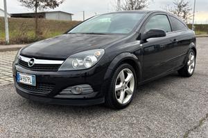 Opel Astra GTC 1.6 16V VVT 3 porte Enjoy