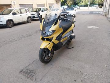 Gilera Nexus 500 - 2004 km 32000,unico proprietari