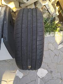 Gomme 225/40R20