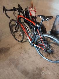 bici corsa Wilier GTR da competizione..