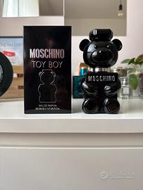 Moschino Toy boy