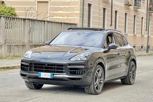 Porsche Cayenne 4.0 V8 Turbo