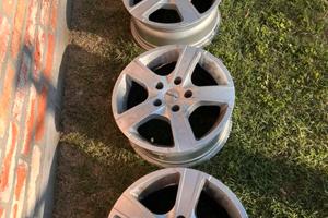 Cerchi in lega momo design 16”