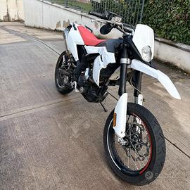 FB Mondial smx 125 4t