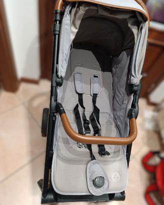 Passeggino Nexo Mutsy grigio usato