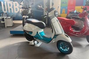 Vespa 125 Primavera COLOR VIBE