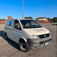 VW TRANSPORTER SURF