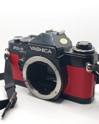 Yashica FX-D Quartz (Solo Corpo) – Funzionante