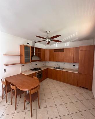 Cucina angolare completa
