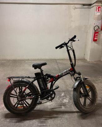 BICI ELETTRICA 