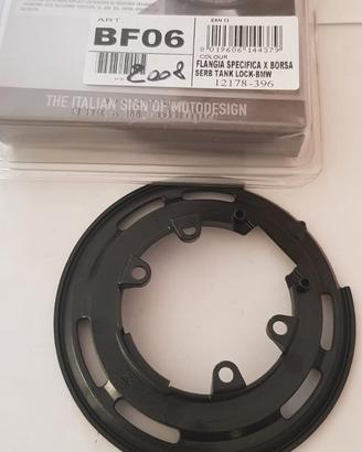 Flangia Givi BF06 per sistema Tanklock su BMW