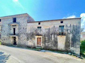 VILLA SINGOLA A TORRE ORSAIA