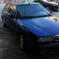 lancia delta LX cilindrata 1.8 16 valvole 
