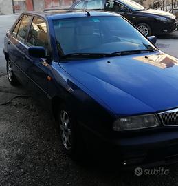 lancia delta LX cilindrata 1.8 16 valvole 