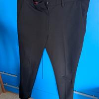 Pantalone firmato Manuel Ritz stretto