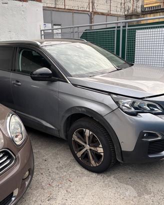 Peugeot 5008 BlueHDi 130 S&S Active Pack