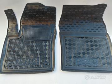 Tappetini in gomma su misura Toyota CHR (2016+)