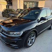 VW Tiguan 2.0TDI DSG7 R LINE EXCLUSIVE-TETTO-PELLE