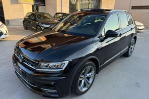 VW Tiguan 2.0TDI DSG7 R LINE EXCLUSIVE-TETTO-PELLE