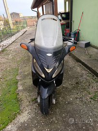 Malaguti Madison 250