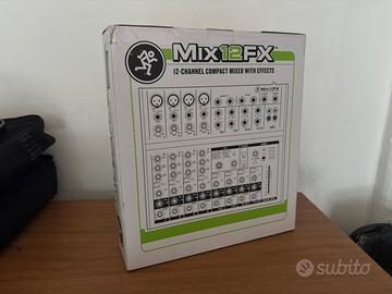 Mixer12FX Mackie Mai aperto Nuovo