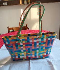 Borsa shopper multicolore intrecciata