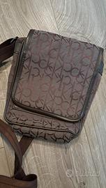 Borsello  Calvin Klein