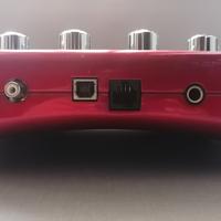 LINE6 POD X3 + PÉDALIERA FBV