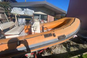 Gommone JOKER BOAT 420 + carrello