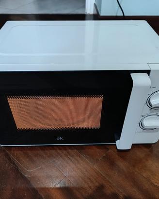 Forno a Microonde ok. OHW 1224 W  Bianco 700W