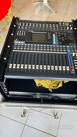 MIXSER YAMAHA 01 V 96