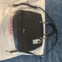 Borsa Guess Bauletto a tracolla