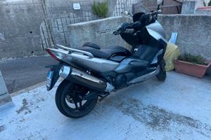 Yamaha T Max - 2008