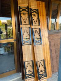 Tavolo e panchine in legno
