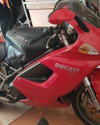 Ducati st4 del 2001 iscritta Asi