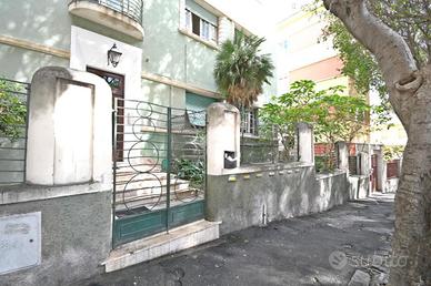 3 LOCALI A CAGLIARI