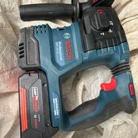 Bosch  tassello attore 18 volte A batteria