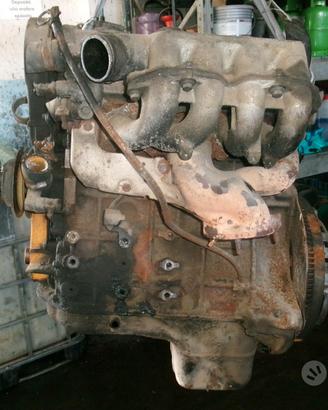 Motore nissan trade 2.0 d tipo ld20iie