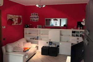 Trilocale in centro a Paullo