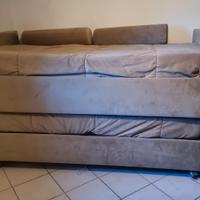 Letto con letto estraibile e contenitore
