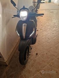 Piaggio Beverly 300 - 2021