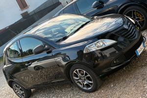 LANCIA YPSILON 2015 elefantino Black Edition